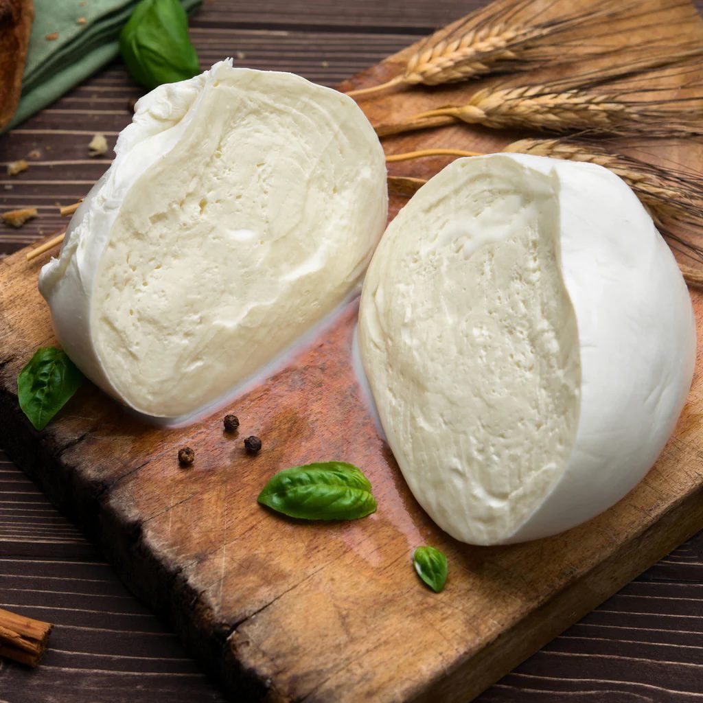 Thư viện phô mai FrenchTaste Vietnam: Mozzarella Di Bufala Campana AOP từ Ý